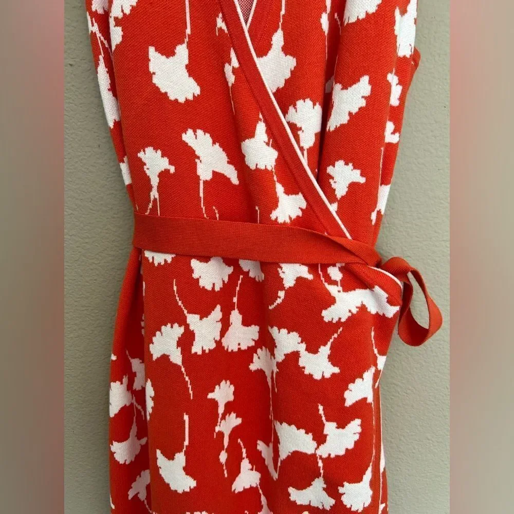 DVF x Target Collared Sleeveless Ginkgo Cherry Tomato Sweaterknit Wrap Dress - Picture 5 of 12